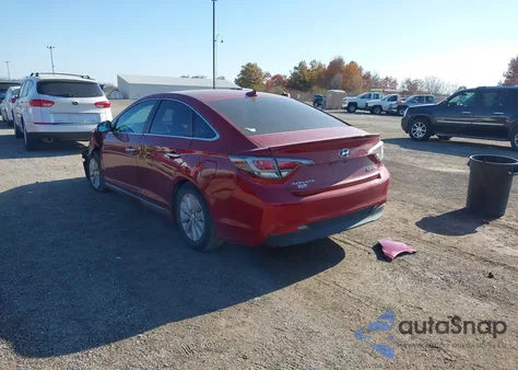 2016 Hyundai Sonata Hybrid Se z USA, uszkodzony, nr VIN KMHE24L12GA015174